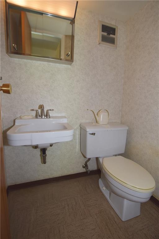 1208 Rolling Meadow Road Pittsburgh, PA 15241 - Photo 19 of 25 Gallery Image 19