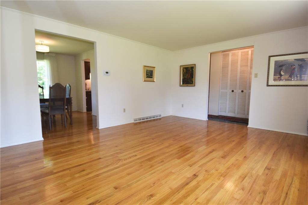 1208 Rolling Meadow Road Pittsburgh, PA 15241 - Photo 4 of 25 Gallery Image 4