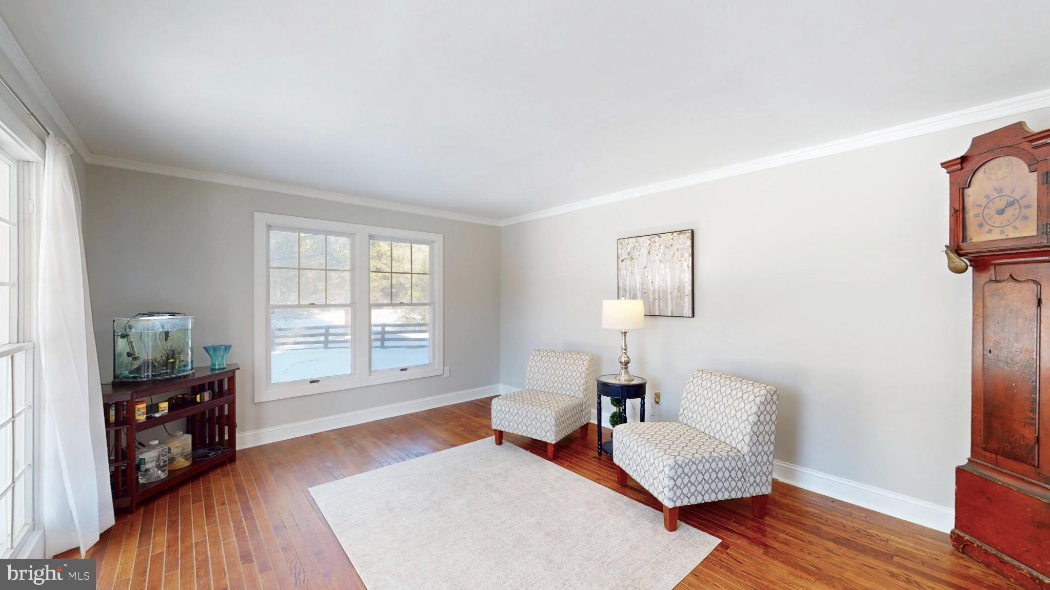 20192 Cockerill Road Purcellville, VA 20132 - Photo 3 of 59 a living room with furniture and wooden floor