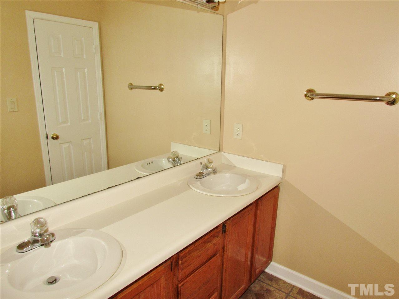 4917 Knightsbridge Way Raleigh, NC 27604 - Photo 24 of 30