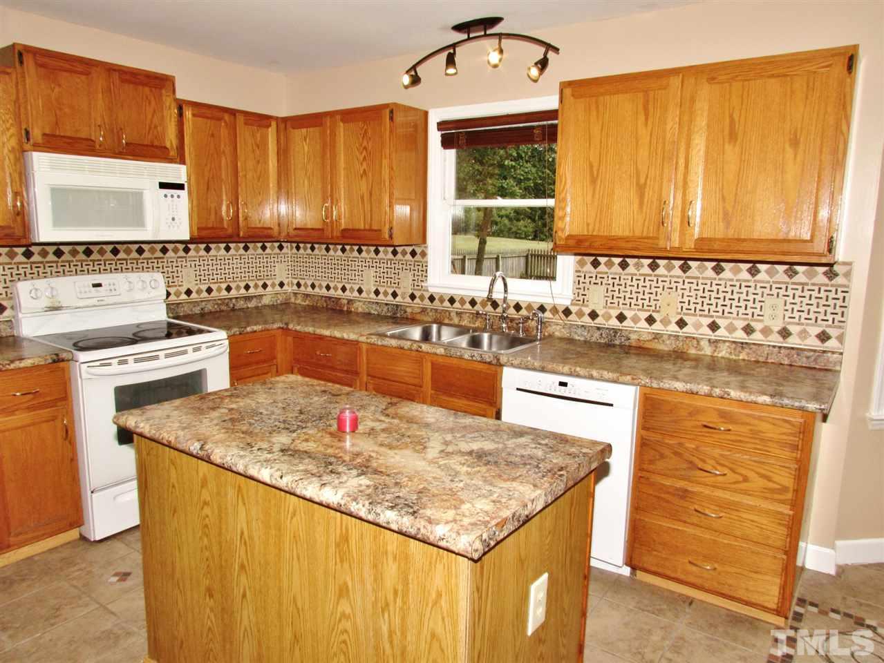 4917 Knightsbridge Way Raleigh, NC 27604 - Photo 6 of 30