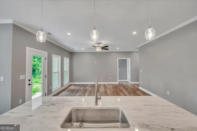 $2,000 | 110 Ryan Street, Vidalia, GA 30474