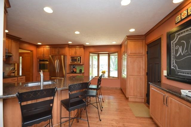 17 Forestview Road Morton, IL 61550 - Photo 9 of 24 Gallery Image 9