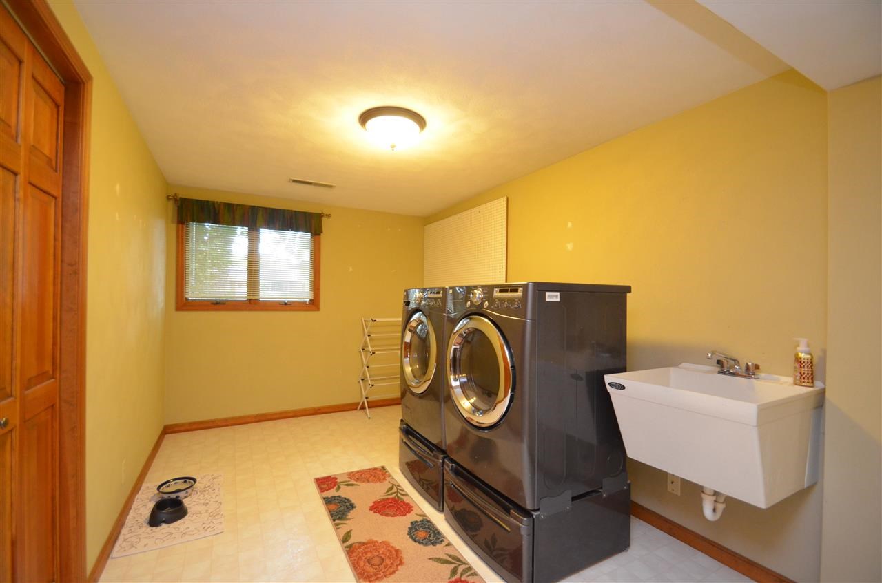 17 Forestview Road Morton, IL 61550 - Photo 10 of 24 Gallery Image 10