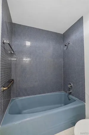 $448,000 | 801 South Skinker Boulevard, Unit 12C, St. Louis, MO 63105