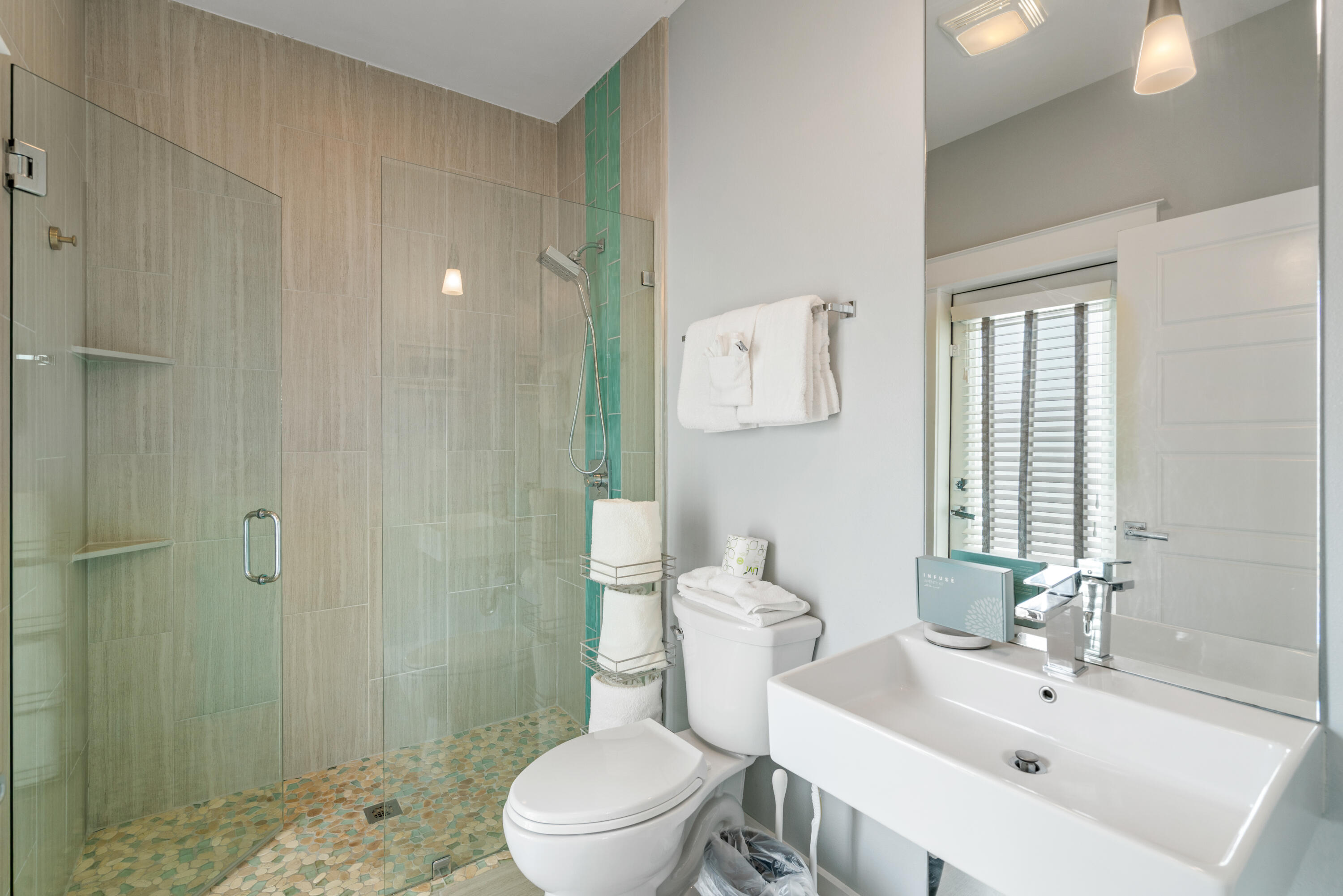 66 Pompano Street Destin, FL 32541 - Photo 13 of 37 66 Pompano - Main House-19