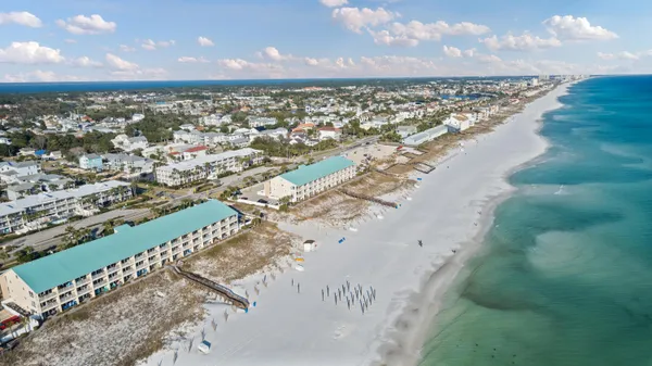 $2,100,000 | 66 Pompano Street, Destin, FL 32541