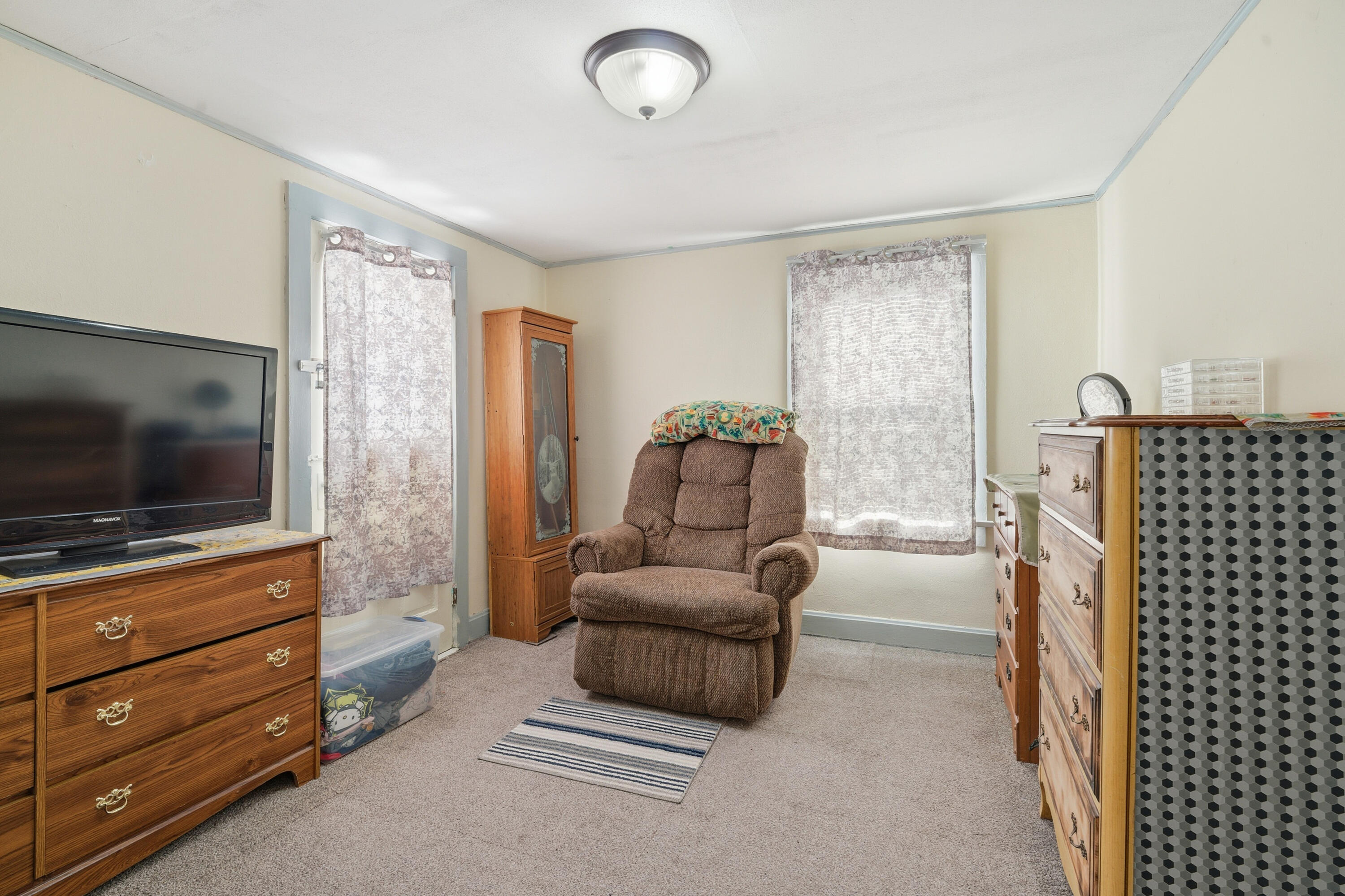 261 Superior Street Fond du Lac, WI 54935 - Photo 19 of 26 Photo-13 (1)