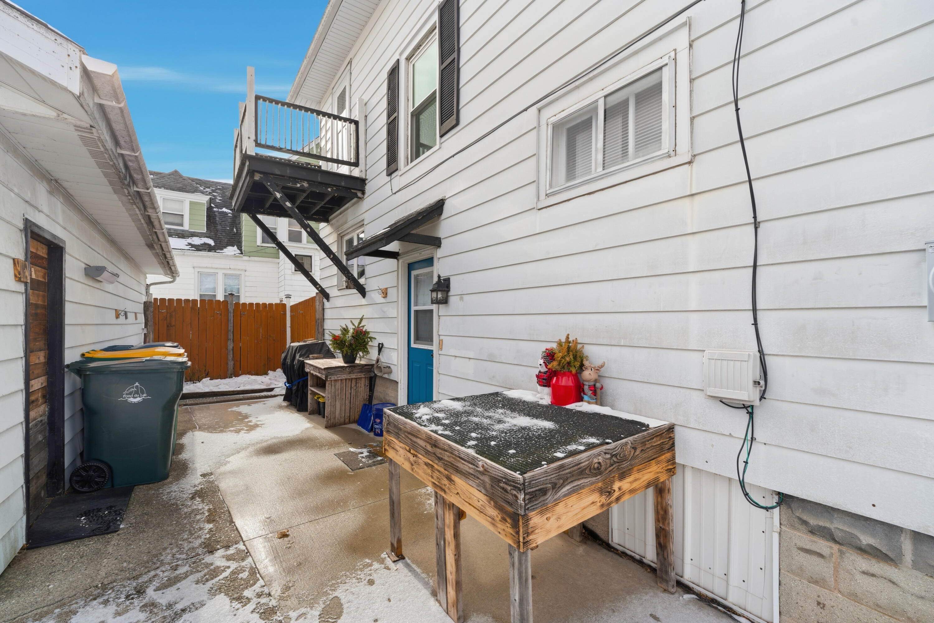 261 Superior Street Fond du Lac, WI 54935 - Photo 21 of 26 Photo-23 (1)