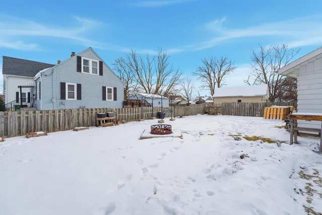 $199,900 | 261 Superior Street, Fond du Lac, WI 54935