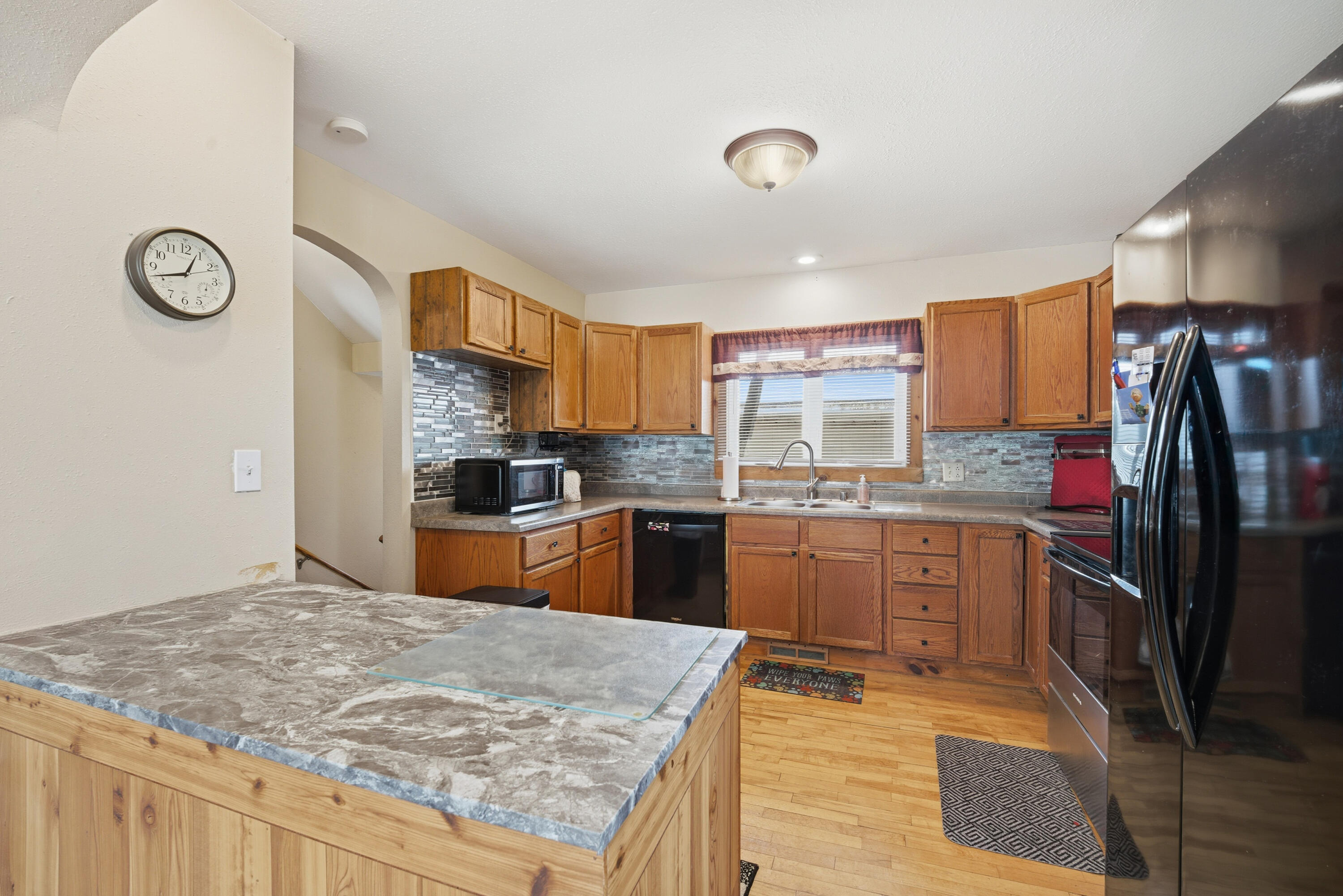 261 Superior Street Fond du Lac, WI 54935 - Photo 10 of 26 Photo-8 (1)