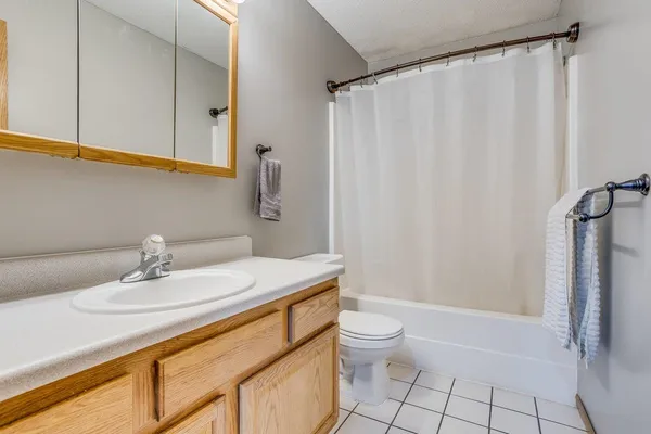 $570,000 | 10953 North 119th Street West, Sedgwick, KS 67135