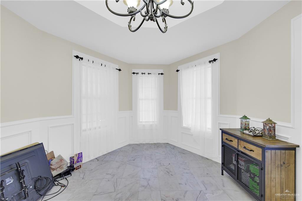 5504 Monica Circle Mission, TX 78574 - Photo 6 of 28