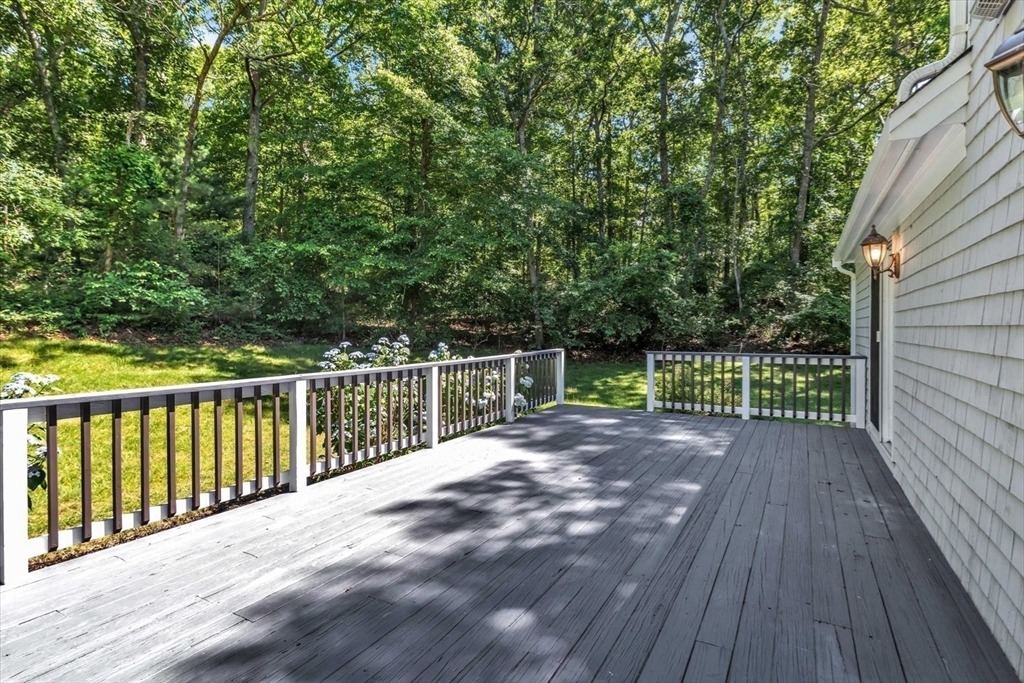 29 Fish House Road Sandwich, MA 02537 - Photo 36 of 42