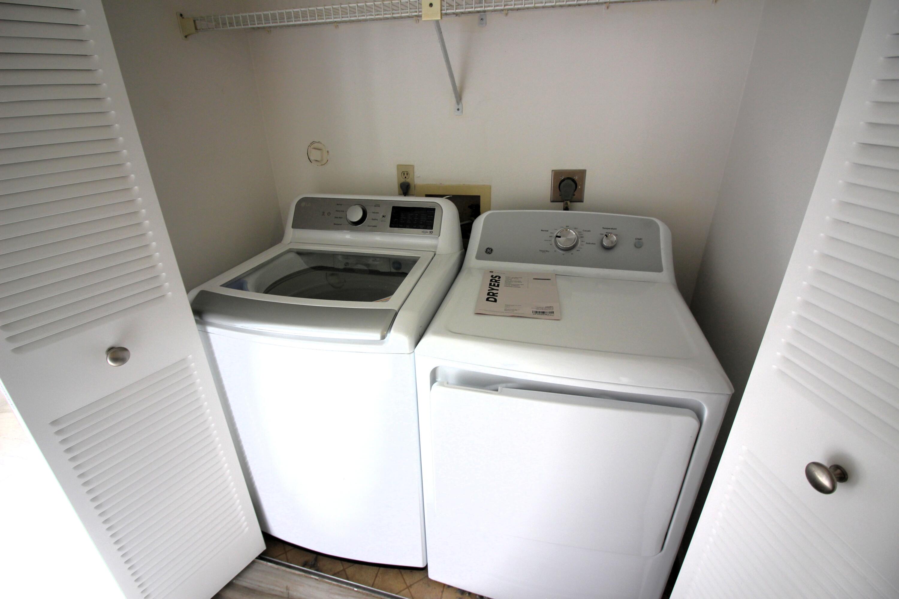 416 Buttonwood Place Boca Raton, FL 33431 - Photo 21 of 49 IMG_7643