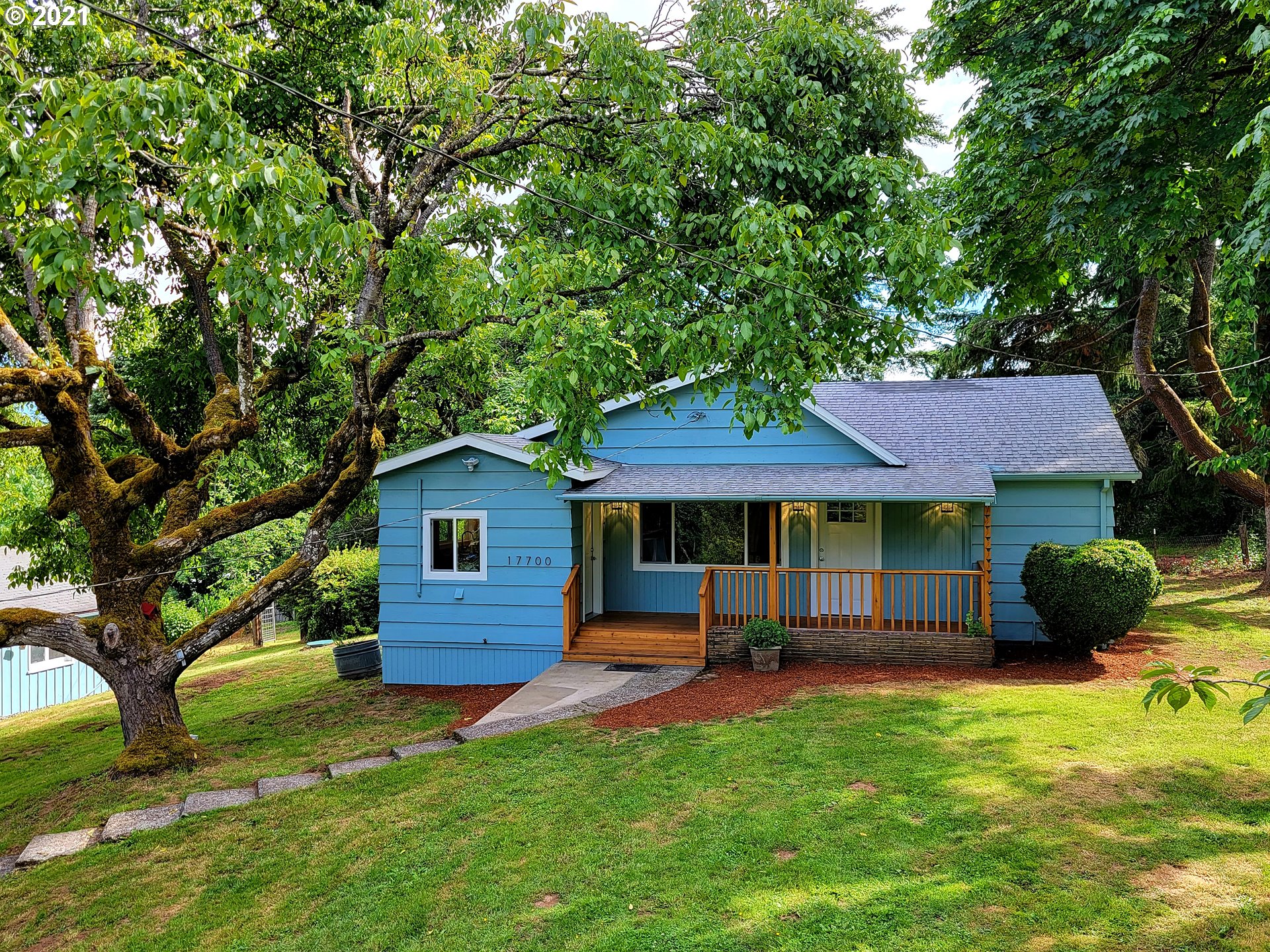 17700 Southeast Amisigger Road Boring, OR 97009 - Photo 11 of 16