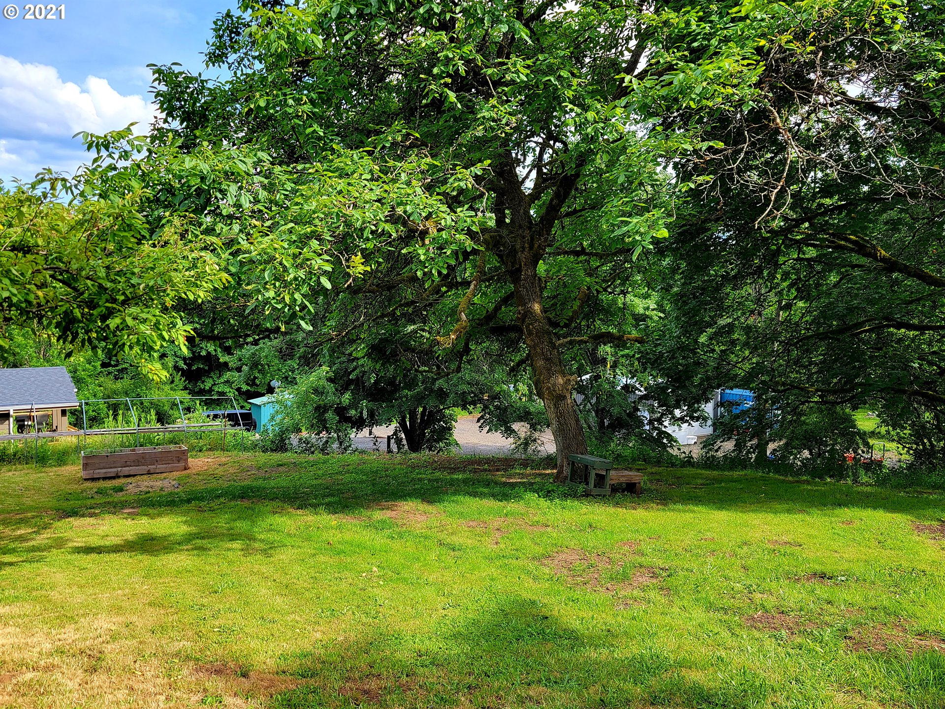 17700 Southeast Amisigger Road Boring, OR 97009 - Photo 15 of 16