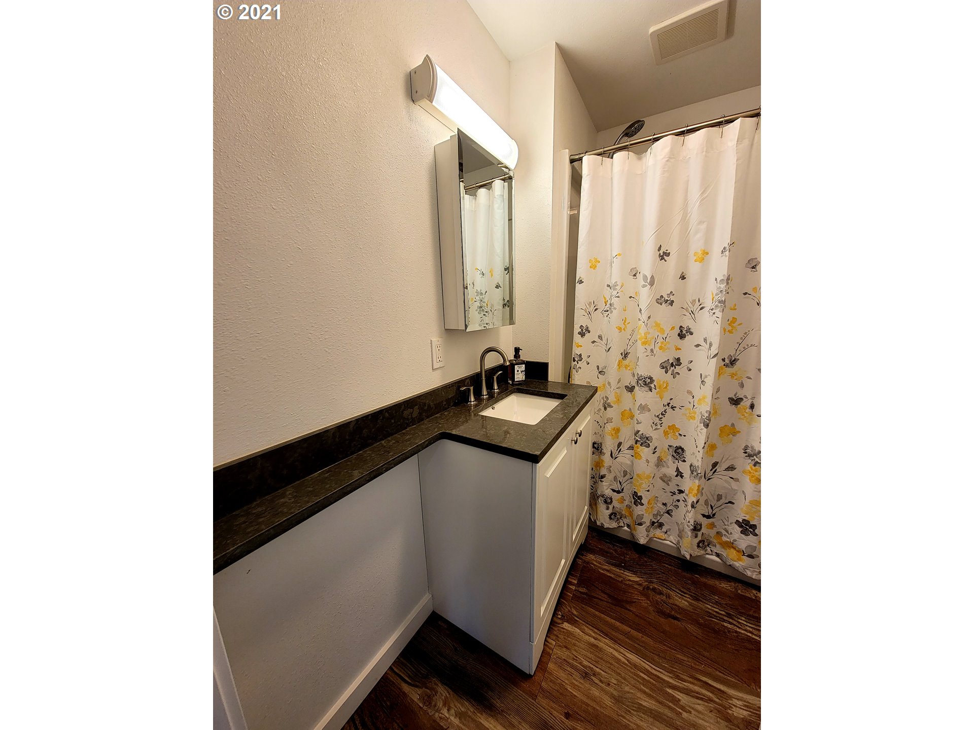 17700 Southeast Amisigger Road Boring, OR 97009 - Photo 7 of 16