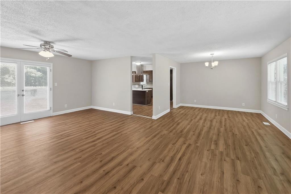 5949 James Road Mableton, GA 30126 - Photo 4 of 23