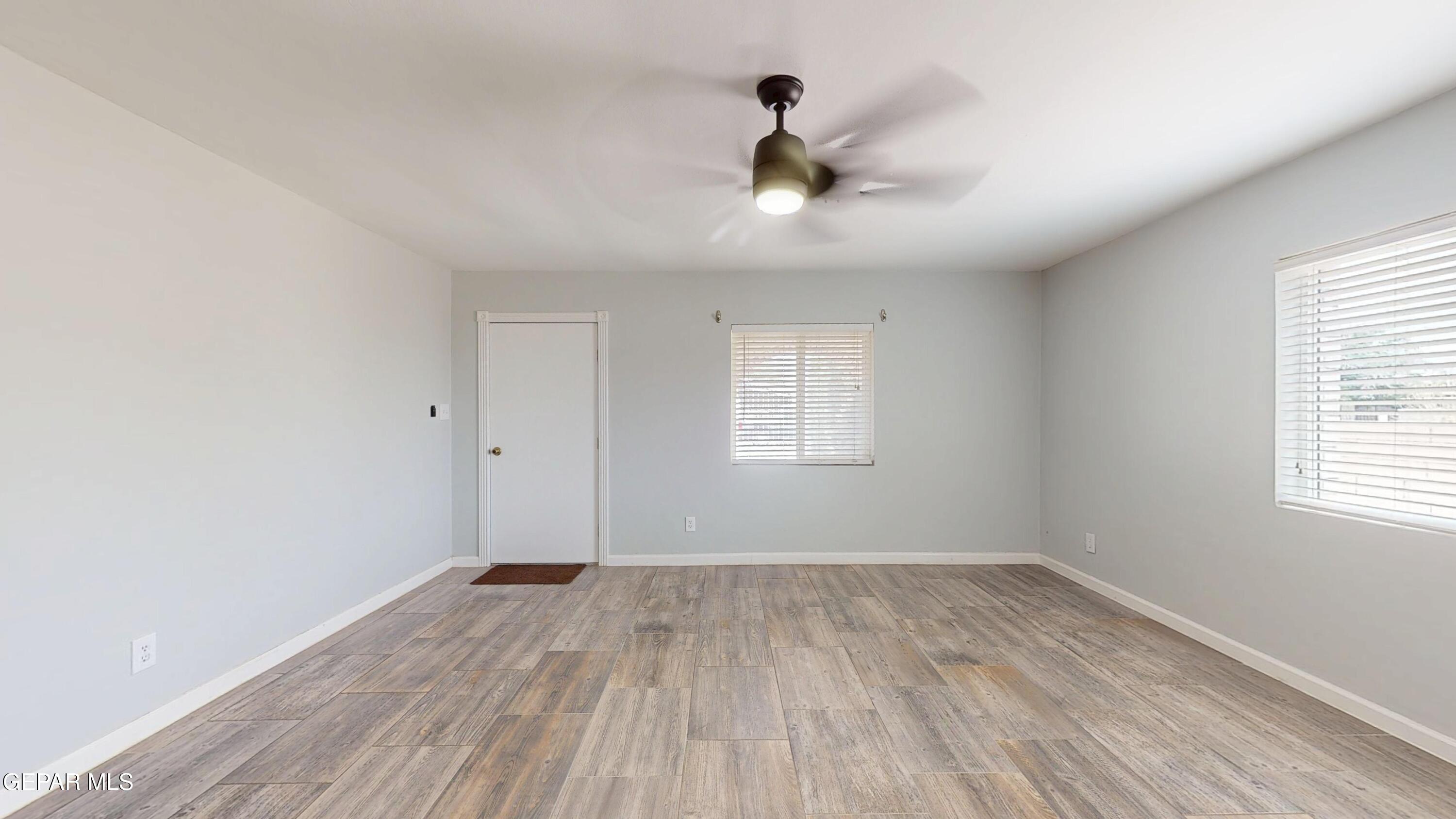 436 Gorman Street Anthony, NM 88021 - Photo 7 of 18 436-Gorman-St-06182026_182202 Living Roo