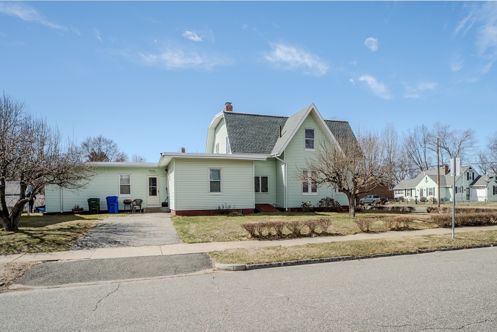 1075-1077 Worcester Street Springfield, MA 01151 - Photo 5 of 35