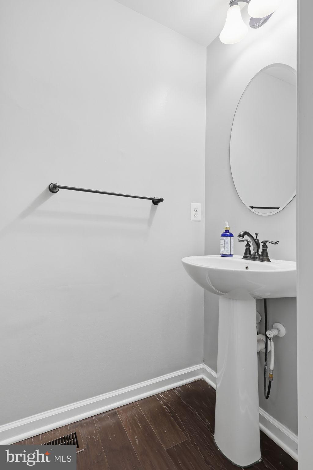 18052 Red Mulberry Road Dumfries, VA 22026 - Photo 15 of 52