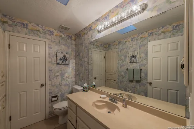 $2,700 | 13206 Hunters Lark, San Antonio, TX 78230