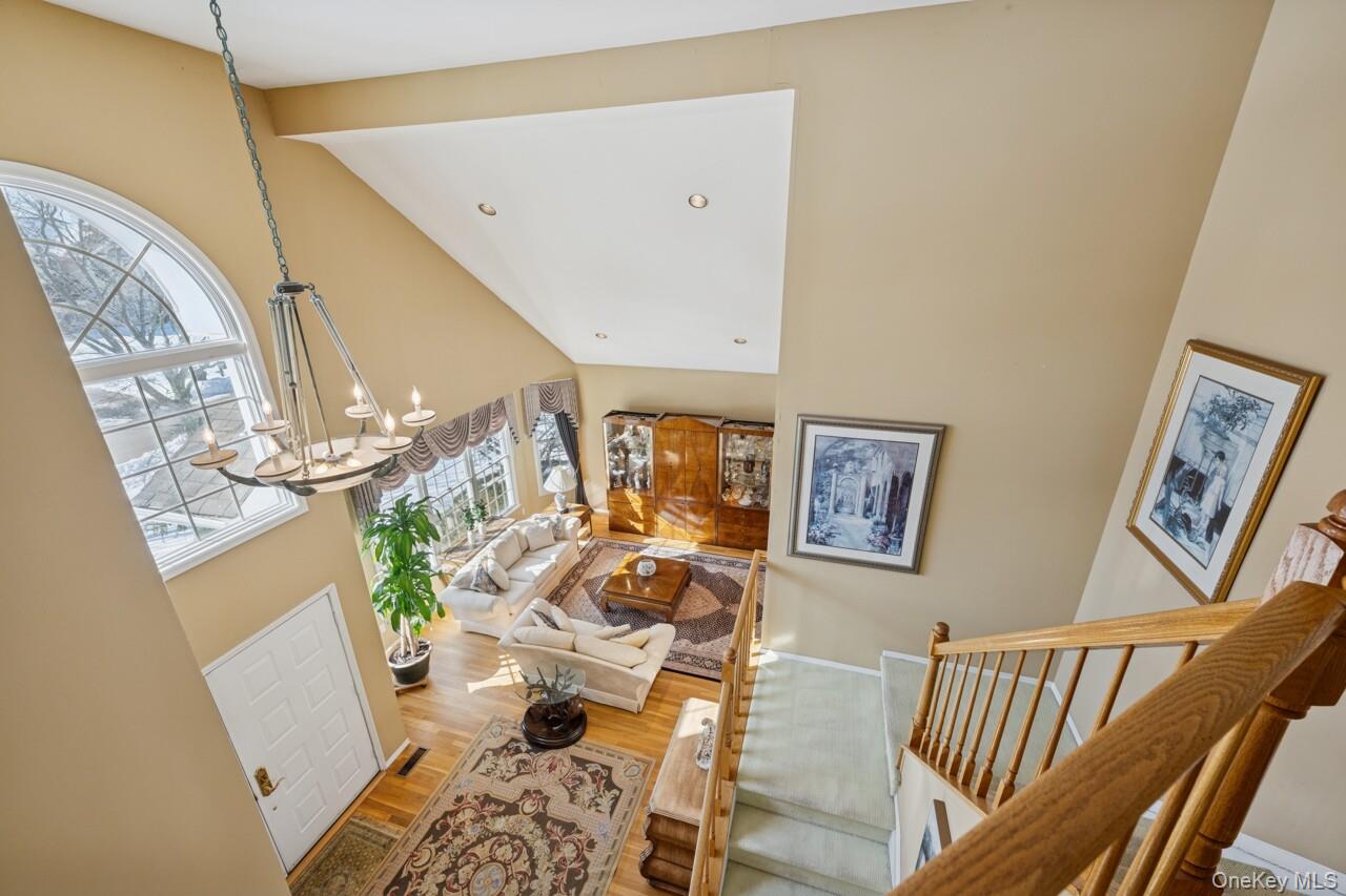 49 Rofay Drive East Northport, NY 11731 - Photo 16 of 50