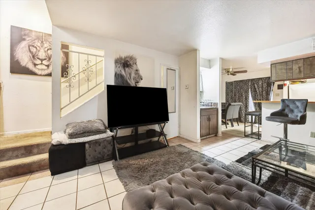 $101,000 | 9200 West Bellfort Boulevard, Unit 2, Houston, TX 77031