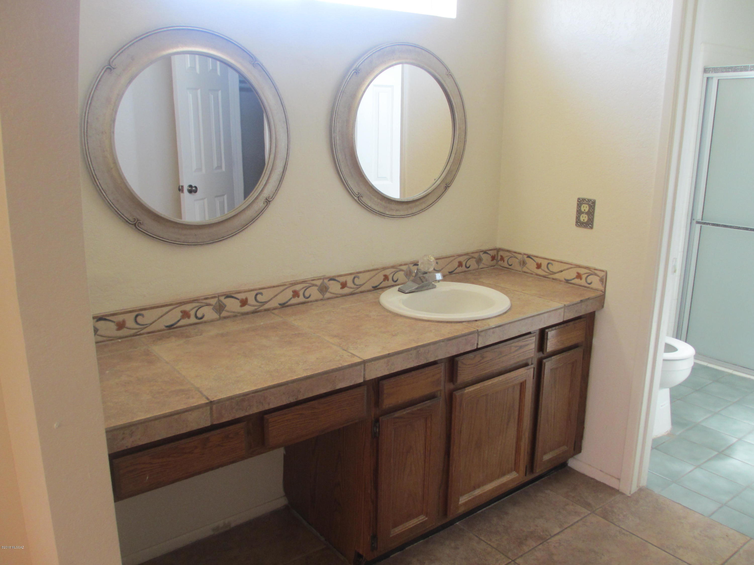 1248 Circulo Aguilar Rio Rico, AZ 85648 - Photo 27 of 41