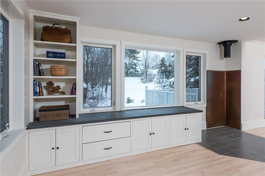 115 Pepperrell Road Kittery Point, ME 03905 - Photo 13 of 29 Photo