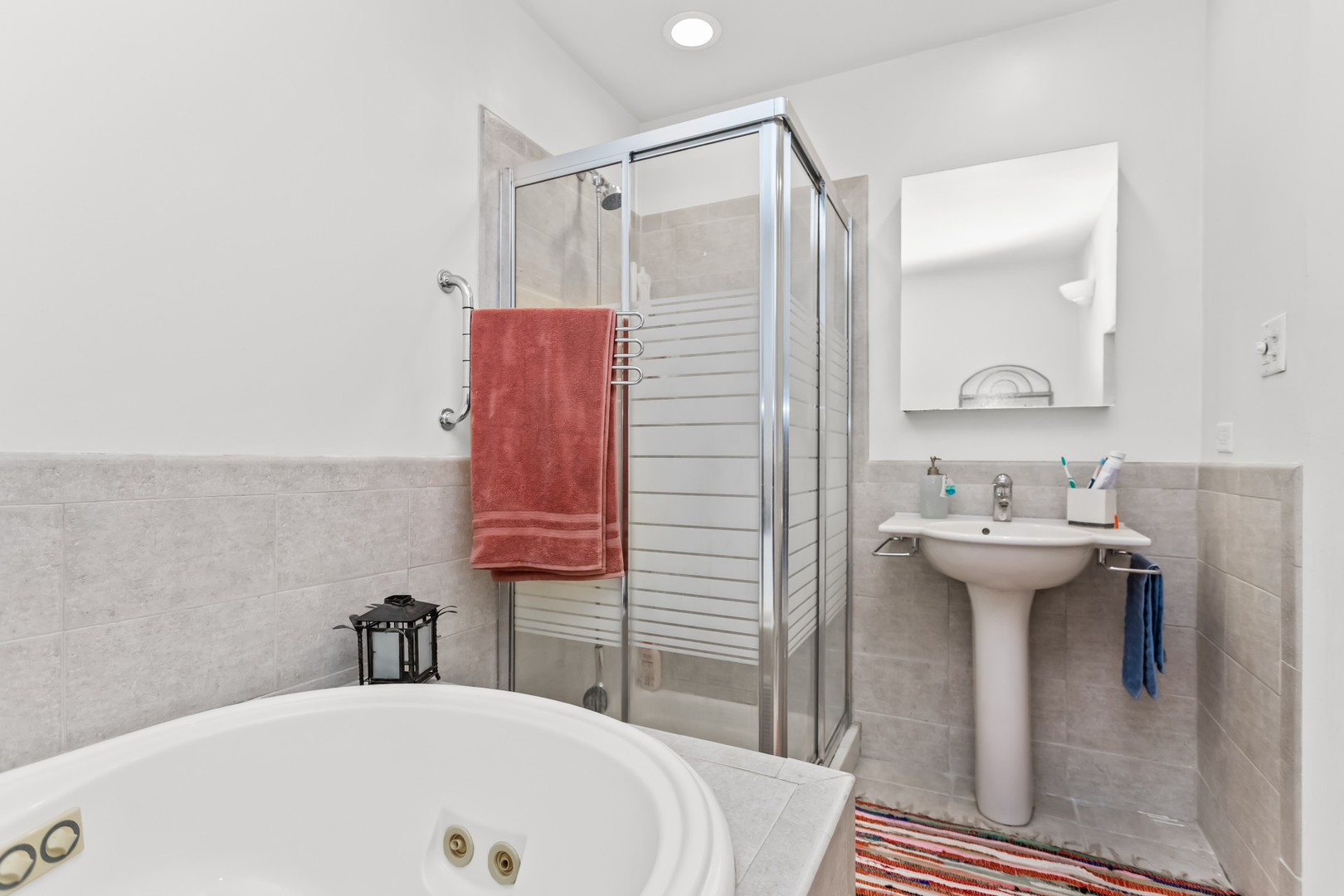 7638 Maple Street Morton Grove, IL 60053 - Photo 13 of 19