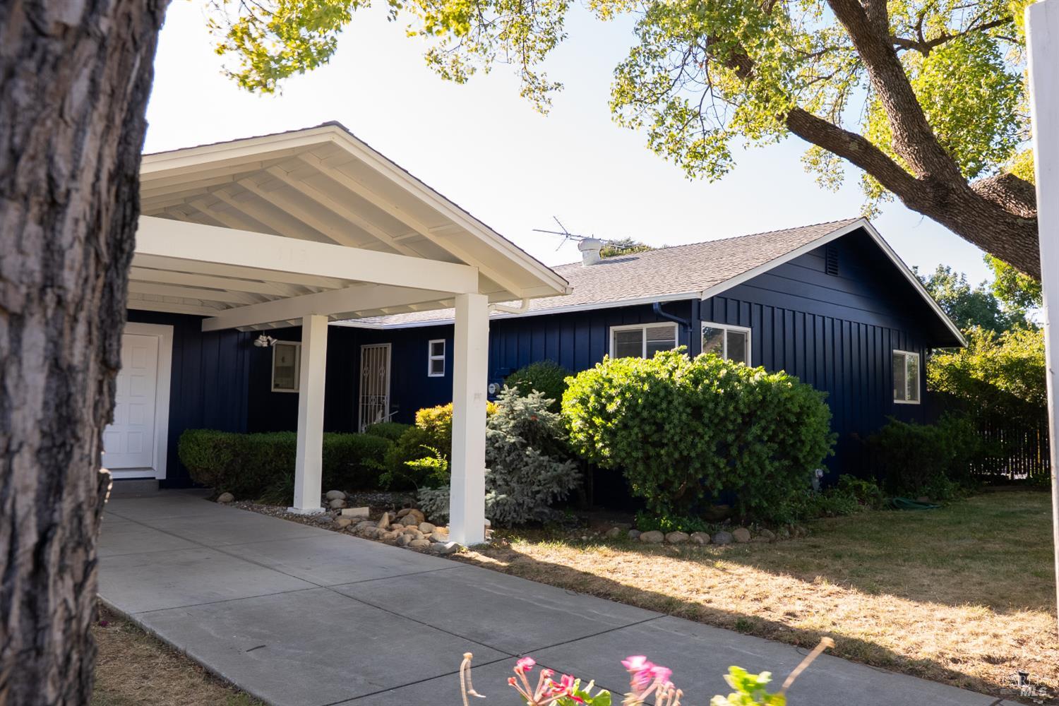 413 Gregory Street Fairfield, CA 94533 - Photo 1 of 22