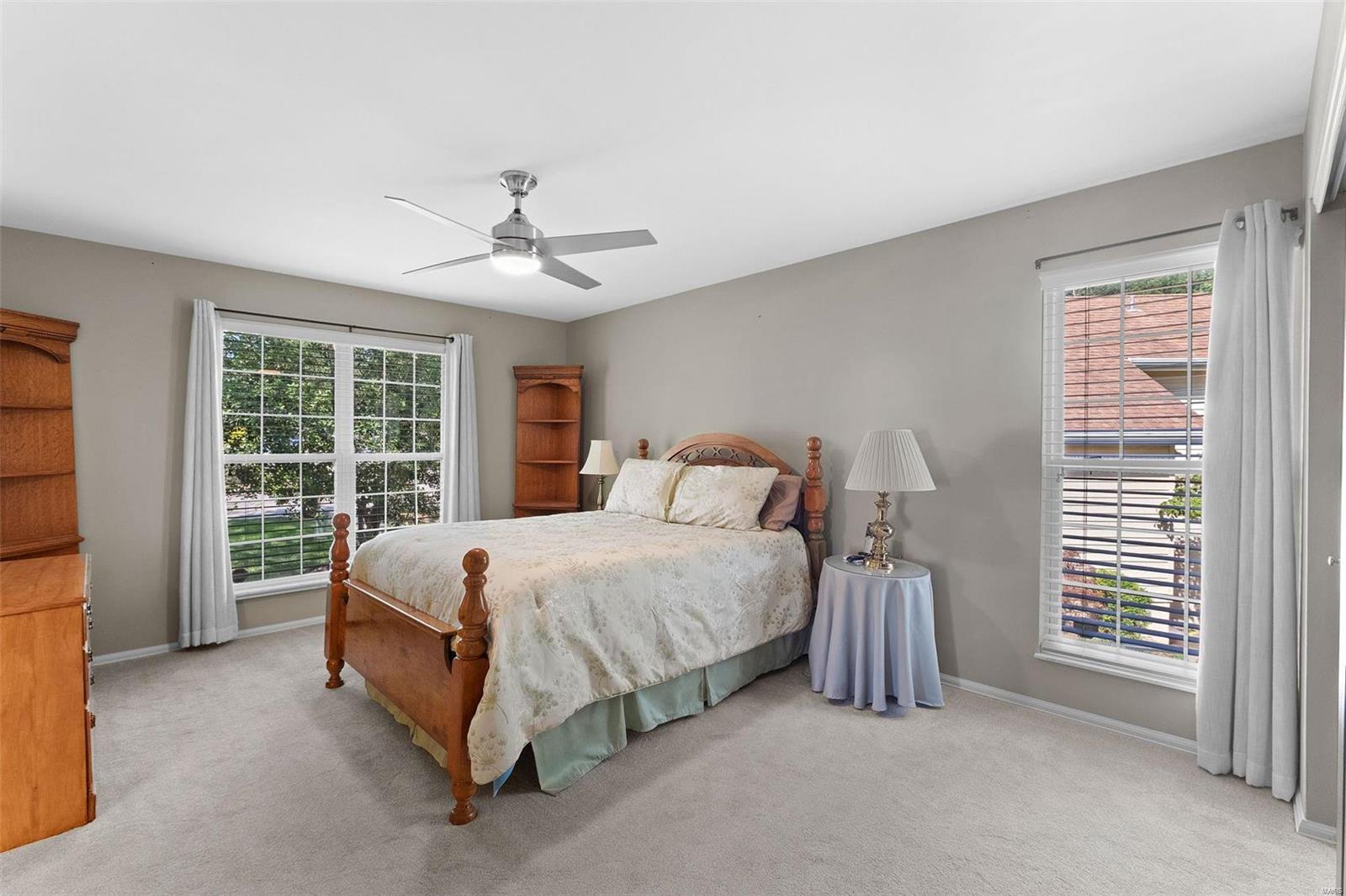 16046 Forest Valley Drive Ballwin, MO 63021 - Photo 31 of 54