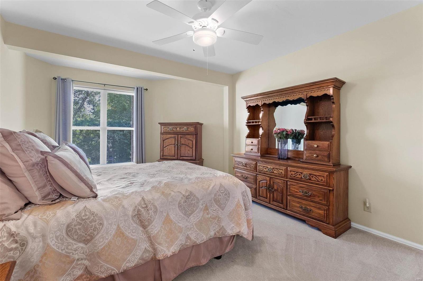 16046 Forest Valley Drive Ballwin, MO 63021 - Photo 38 of 54