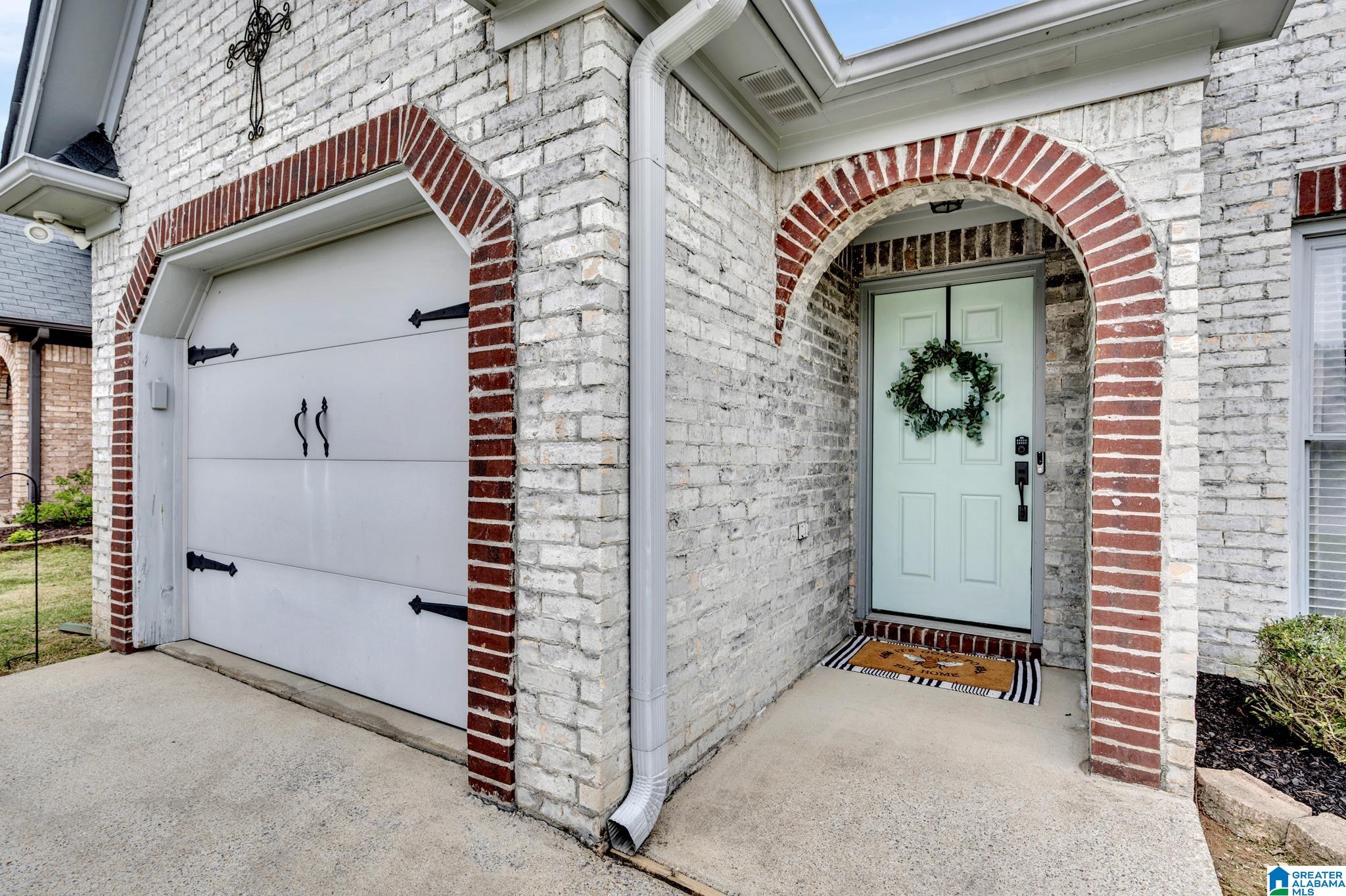 66 Springdale Drive Mount Olive, AL 35117 - Photo 2 of 29