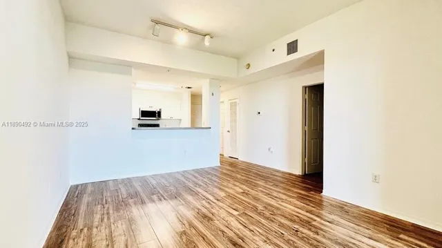 a view of livingroom with hardwood floor