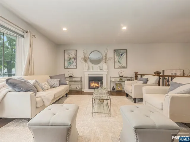 $839,000 | 202 Andover Drive, Wayne, NJ 07470