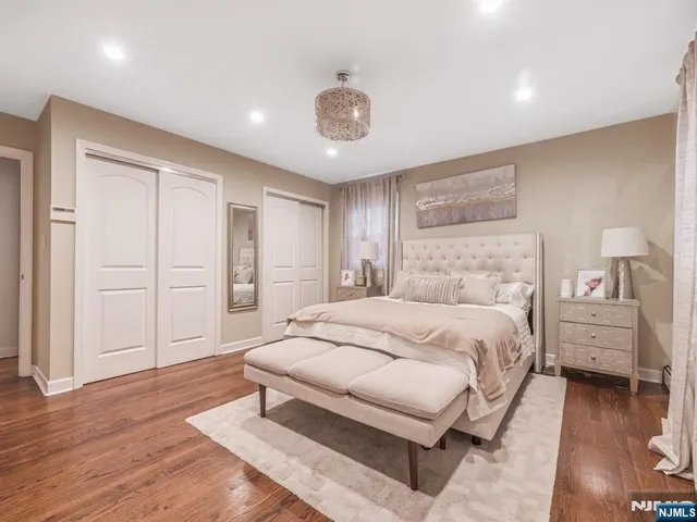 $839,000 | 202 Andover Drive, Wayne, NJ 07470