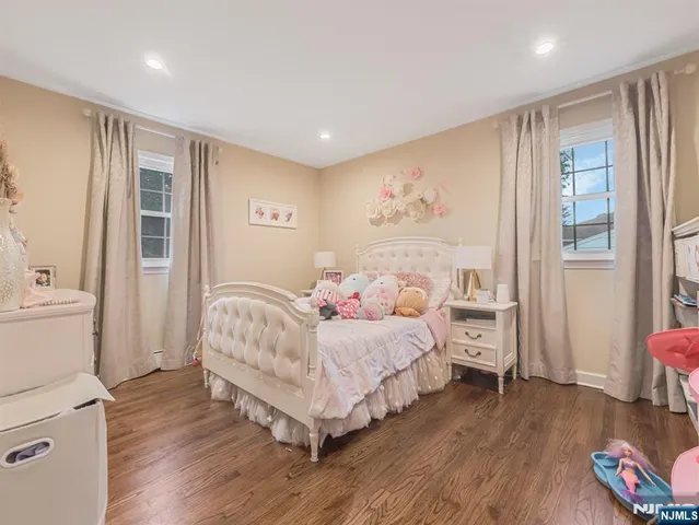 $839,000 | 202 Andover Drive, Wayne, NJ 07470