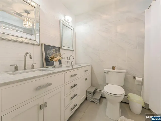 $839,000 | 202 Andover Drive, Wayne, NJ 07470