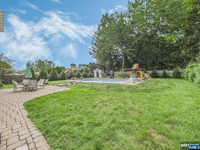 $839,000 | 202 Andover Drive, Wayne, NJ 07470