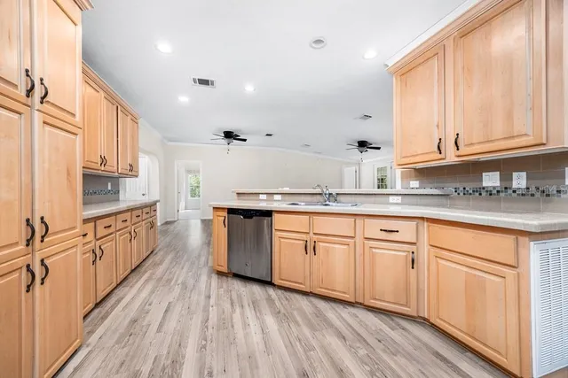 $1,200,000 | 6780 Northwest 41st Circle, Bell, FL 32619