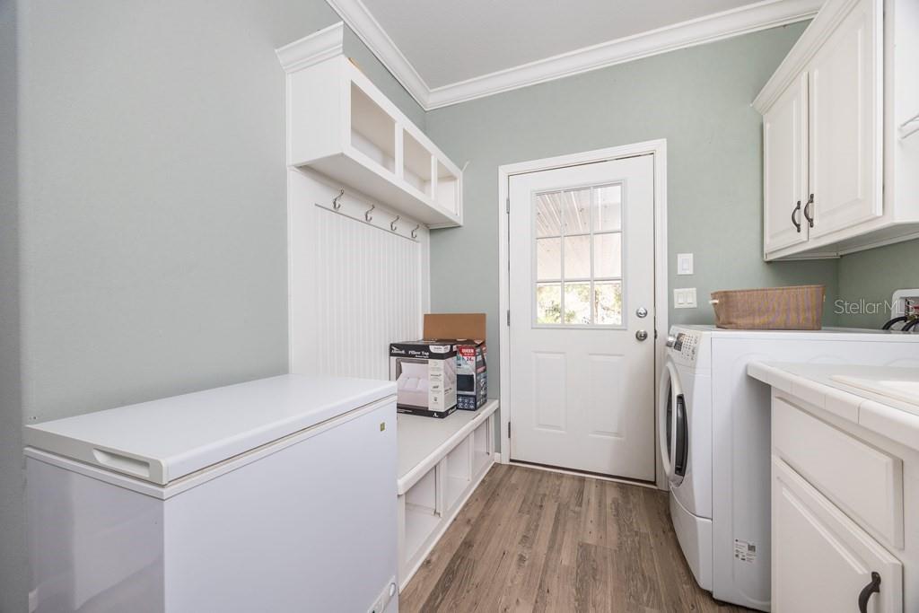 6780 Northwest 41st Circle Bell, FL 32619 - Photo 18 of 77