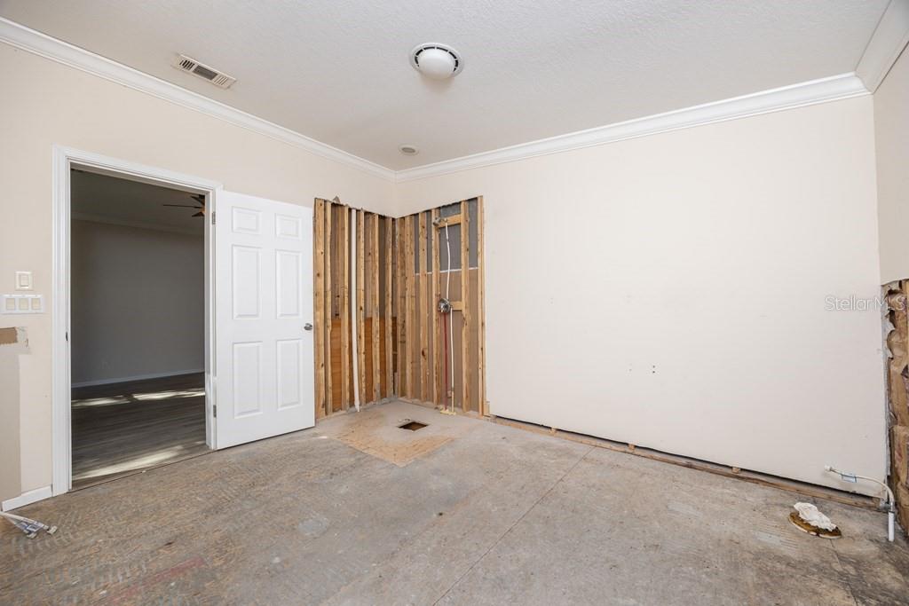 6780 Northwest 41st Circle Bell, FL 32619 - Photo 29 of 77