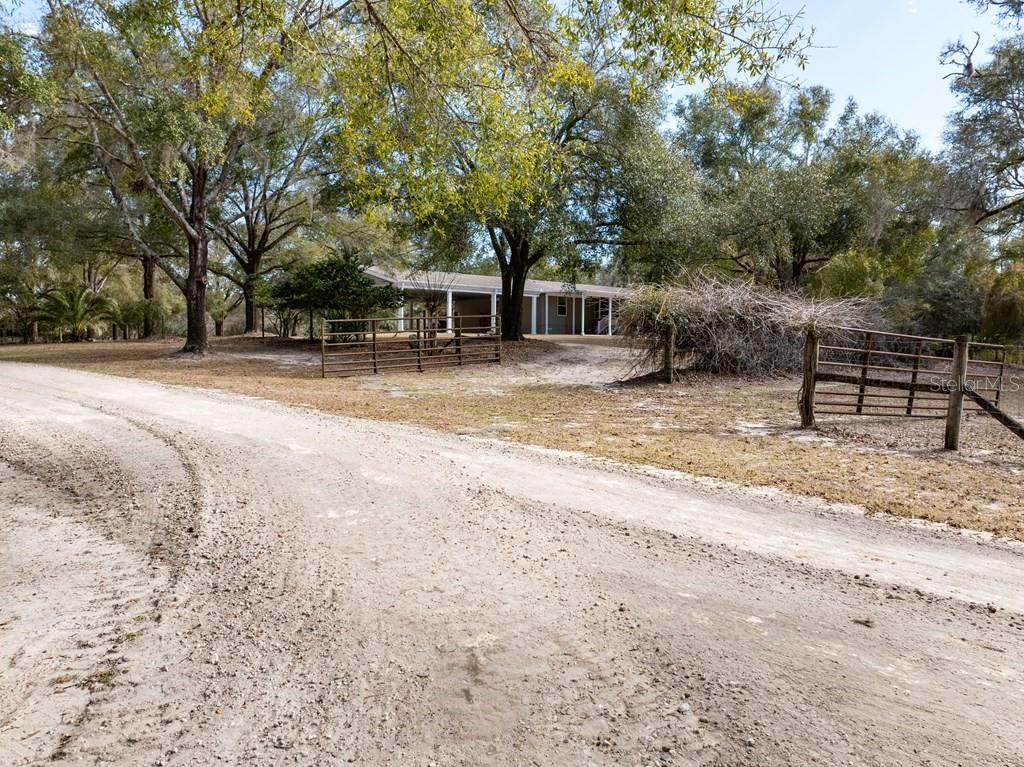 6780 Northwest 41st Circle Bell, FL 32619 - Photo 40 of 77