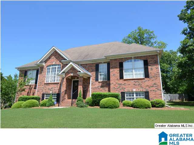 100 Thoroughbred Lane Alabaster, AL 35007 - Photo 2 of 32