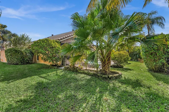 $980,000 | 20104 Back 9 Drive, Boca Raton, FL 33498