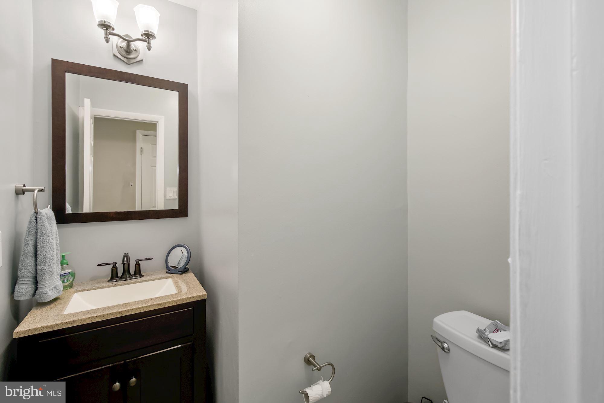 17652 Shady Spring Terrace Gaithersburg, MD 20877 - Photo 15 of 30 Gallery Image 15