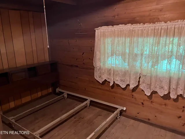 $624,000 | 1198 Mill Creek Road, Sunbright, TN 37872